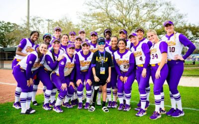 LSU Softball remains undefeated after Shriners Children’s Clearwater Invitational