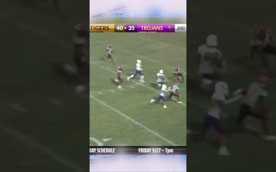 @LSUTigersFB Commit JT Lindsey gets the huge 62 yard screen to set up the game winning TD #lsu